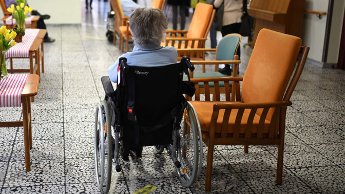 Συναγερμός στο Γηροκομείο Βόλου με 9 κρούσματα και εργαζόμενους αρνητές του εμβολίου