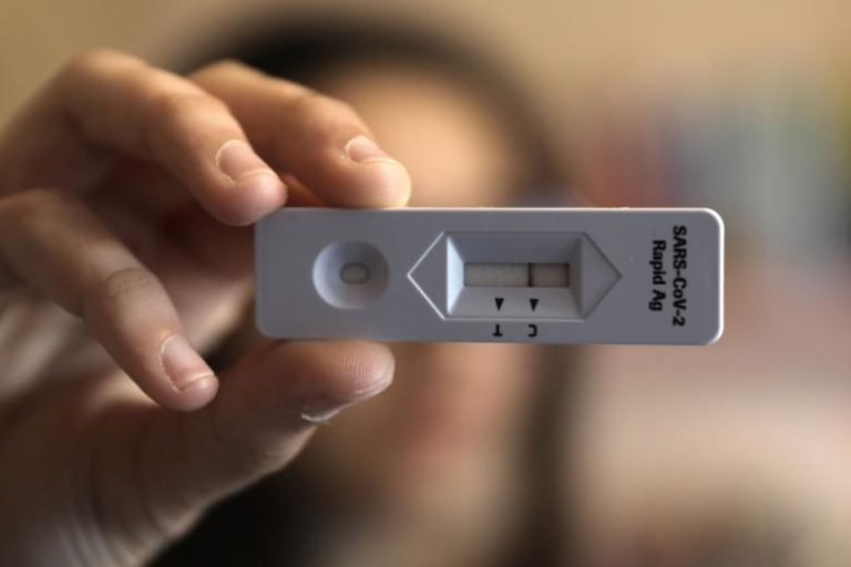 ΣτΕ: Απόρριψη προσφυγών γονέων και εκπαιδευτικών κατά των self test