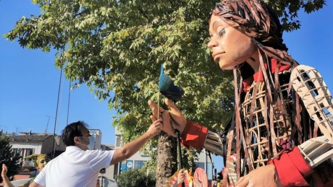 Υποδέχθηκε την Αμάλ ο Δημήτρης Παπαστεργίου