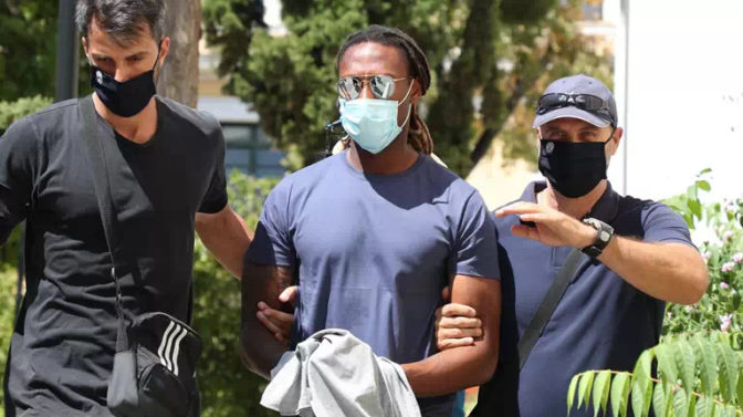 Το σέντερ-μπακ του Ολυμπιακού Ρούμπεν Σεμέδο στα κρατητήρια της ΓΑΔΑ, κατηγορούμενος για βιασμό 17χρονης
