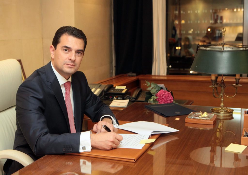 Κώστας Σκρέκας: Το υπουργείο Περιβάλλοντος και Ενέργειας χορηγεί δασικούς συνεταιρισμούς της Β. Εύβοιας με 700.000 ευρώ