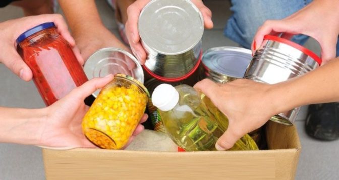 Καλαμπάκα: Συγκέντρωση τροφίμων & ειδών πρώτης ανάγκης για τους πυρόπληκτους