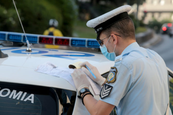 Θεσσαλία: Έλεγχοι και πρόστιμα σε Βόλο, Λάρισα και Τρίκαλα σε καταστήματα λόγω κορωνοϊού