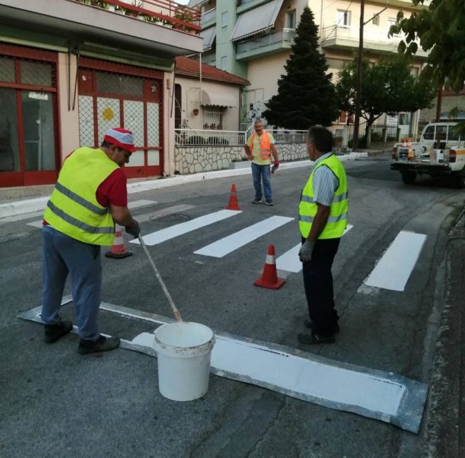 Διαγραμμίσεις οδών στο Δήμο Μετεώρων
