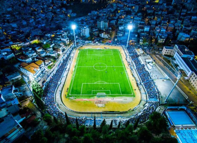 Πομπή 50 αυτοκινήτων φίλων του Ολυμπιακών μπλόκαρε η αστυνομία... Ζητούσαν να δουν το ματς με τη Λαμία!