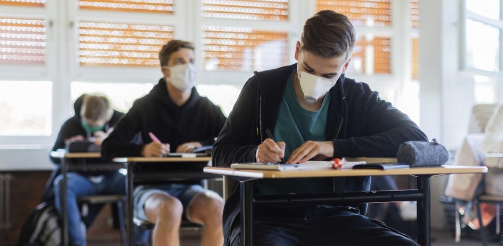 Έντονη διαμαρτυρία των προέδρων κοινοτήτων για τους σεισμόπληκτους μαθητές του Δήμου Φαρκαδόνας