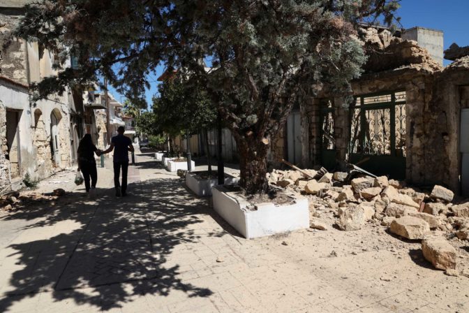 Νέος ισχυρός σεισμός στην Κρήτη στα 5,3 Ρίχτερ. Ανησυχία σεισμολόγων για τους μετασεισμούς