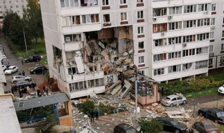 Δύο νεκροί από έκρηξη εγκατάστασης φυσικού αερίου σε εννιαώροφο κτίριο στη Ρωσία