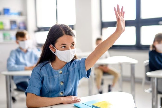 Τα σχολεία ανοίγουν... Ποιός θα προστατέψει τα παιδιά μας;