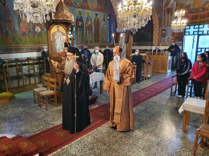 Ο Σεβ. Μητροπολίτης Σταγών και Μετεώρων κ.Θεόκλητος στην Αχλαδέα Καλαμπάκας