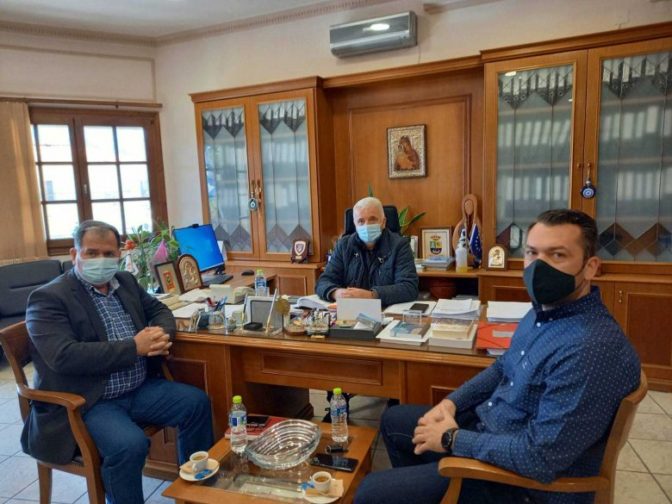 Συνάντηση του Δημάρχου Δήμου Μετεώρων με τον Δήμαρχο Λίμνης Πλαστήρα