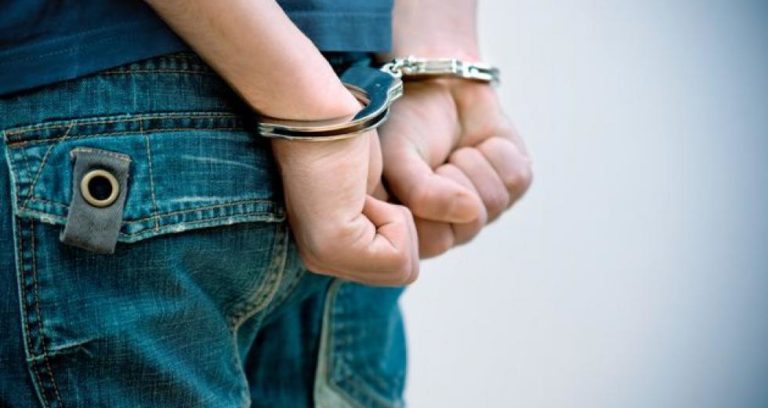 Σύλληψη άνδρα στην Καρδίτσα για κατοχή ναρκωτικών