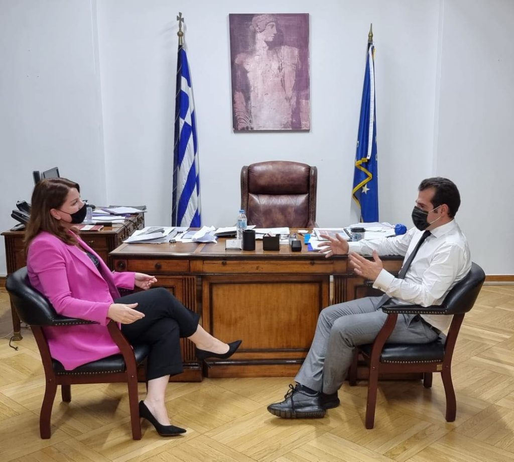 Τον νέο Υπουργό Υγείας κ. Πλεύρη επισκέφθηκε η Βουλευτής Κατερίνα Παπακώστα