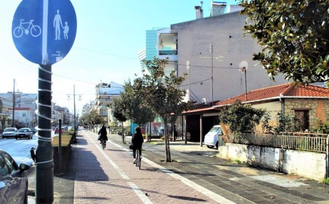 Επεκτείνεται ο ποδηλατόδρομος της οδού Κονδύλη στα Τρίκαλα