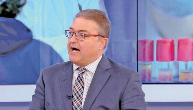 Βασιλακόπουλος: Η έξαρση του κορονοϊού οφείλεται στον χαμηλό αριθμό εμβολιασμών