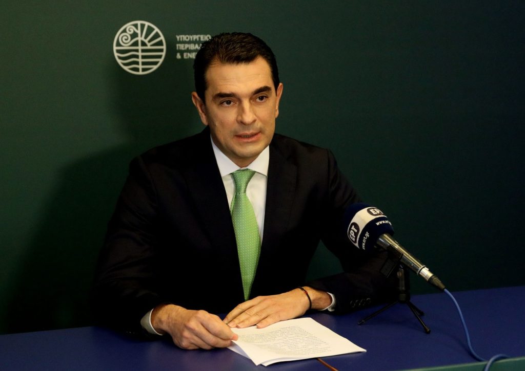 Υπερδιπλασιάζεται η επιδότηση στους λογαριασμούς ηλεκτρικής ενέργειας σε όλα τα νοικοκυριά