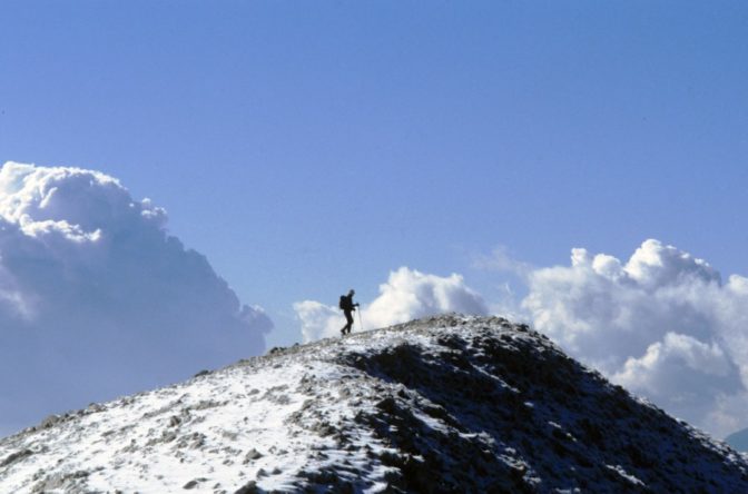 Πτώση της θερμοκρασίας και χιόνια στα ορεινά
