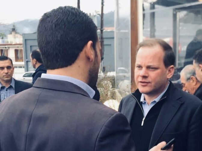 Με παρέμβαση Αβραμόπουλου νέος εξοπλισμός σε σχολεία του Δήμου Μετεώρων