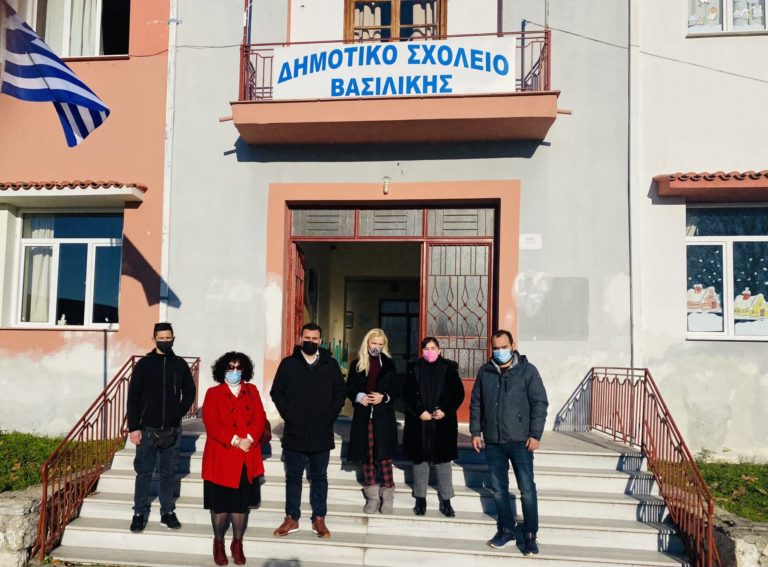 Λευτέρης Αβραμόπουλος. Παραδόθηκε νέος εξοπλισμός σε εφτά σχολεία του Δήμου Μετεώρων