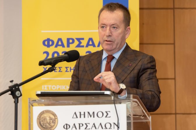 Κόκκαλης σε ημερίδα του δήμου Φαρσάλων: Τα Φάρσαλα είναι στο κέντρο της Ελλάδας, όχι όμως στο κέντρο των εξελίξεων