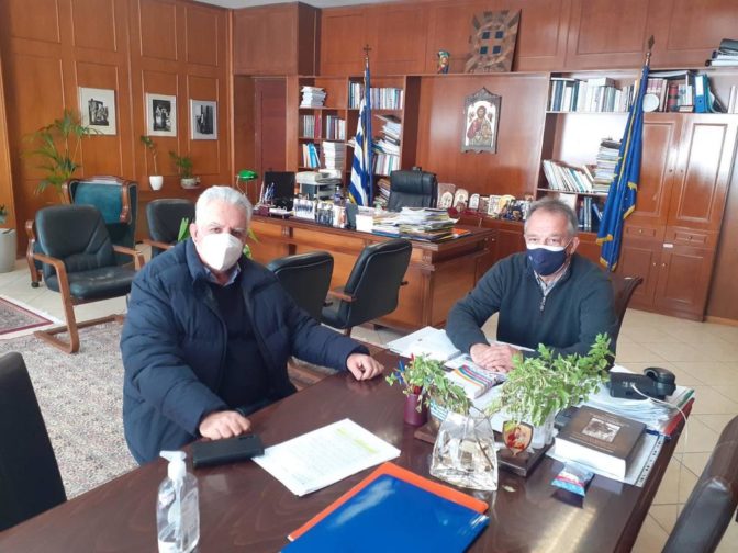 Έργα και περιβάλλον στο επίκεντρο της συνάντησης Μιχαλάκη – Ακρίβου