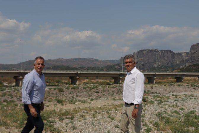 Ενίσχυση των αναχωμάτων  του Ληθαίου σε περιοχές των Τρικάλων