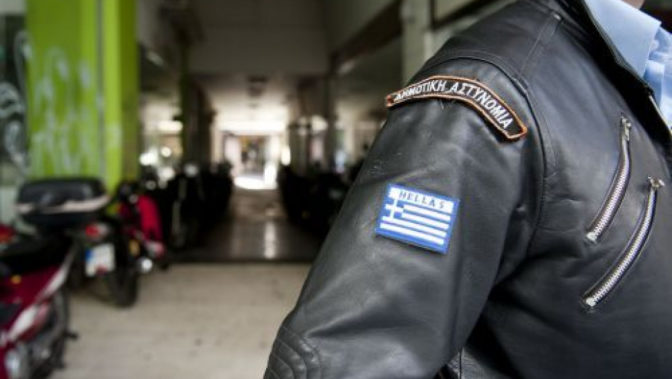 Πάτρα: Δάγκωσε αστυνομικό επειδή δεν του έκανε την χάρη να .... τον συλλάβει