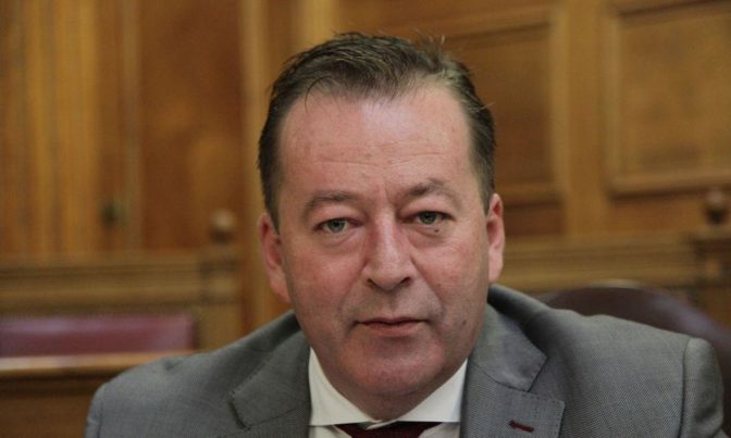 Επανέρχεται ο Κόκκαλης: Ανοίξτε εδώ και τώρα την πλατφόρμα για το επίδομα θέρμανσης – Είναι εκτός ευάλωτα νοικοκυριά