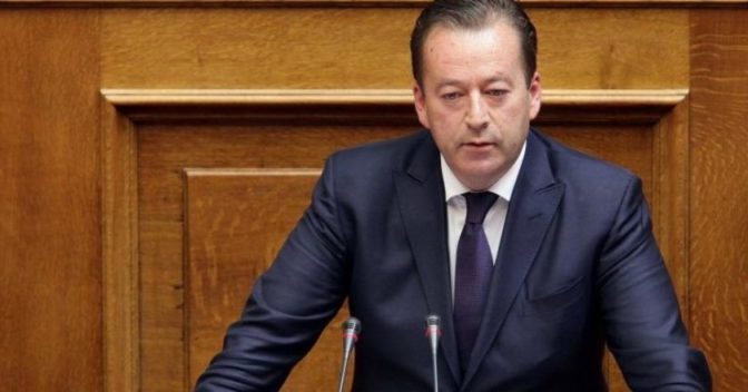 Κόκκαλης: Στα «νύχια» κερδοσκοπικών funds αγροτικά δάνεια με ενυπόθηκη γη!