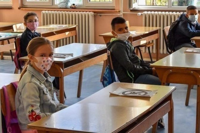 Στις 10 το πρωί θα ανοίξουν τα σχολεία και την Τετάρτη 26/01 στον Δήμο Τρικκαίων, Μετεώρων, Φαρκαδόνας και Πύλης