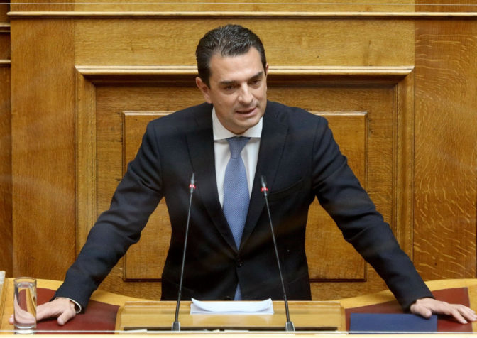 Συνέντευξη του Υπουργού Περιβάλλοντος και Ενέργειας, Κώστα Σκρέκα, στη «Ναυτεμπορική» και τη δημοσιογράφο Λαλέλα Χρυσανθοπούλου