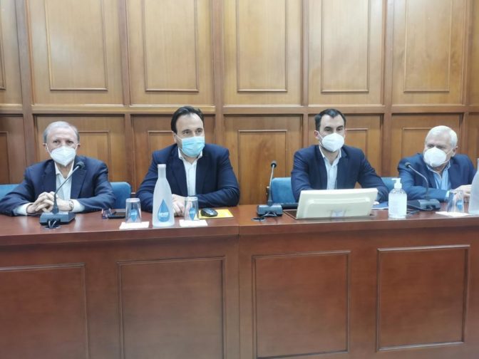 Δήμος Τρικκαίων: Επίσκεψη Χαρίτση και διαδημοτική σύσκεψη για ανάπτυξη και Αυτοδιοίκηση