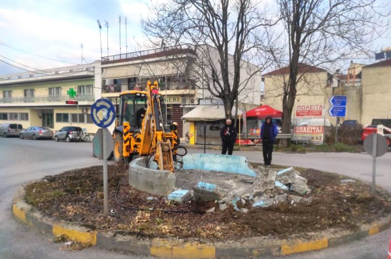 Δήμος Τρικκαίων: Νέος καθαρισμός καναλιού και παρεμβάσεις στα Τρίκαλα