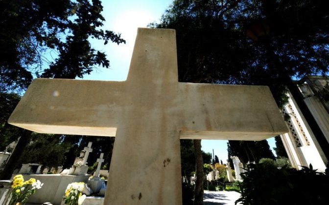 Ανάγκη για άμεσες εκταφές στο Δημοτικό Κοιμητήριο Καρδίτσας