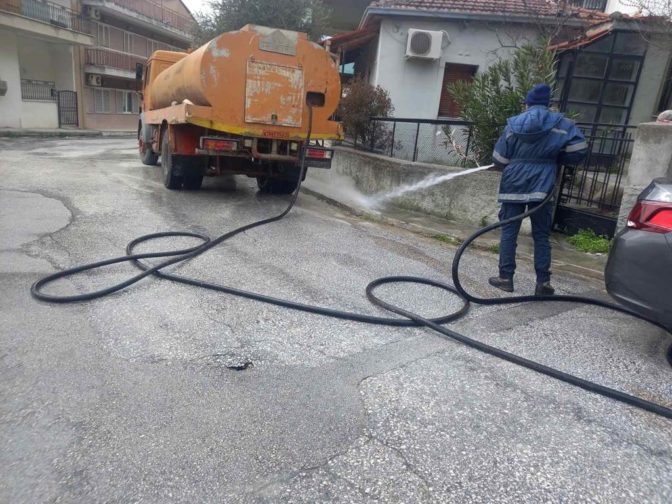 Καθαρισμοί οδών σε Καλαμπάκα και Καστράκι