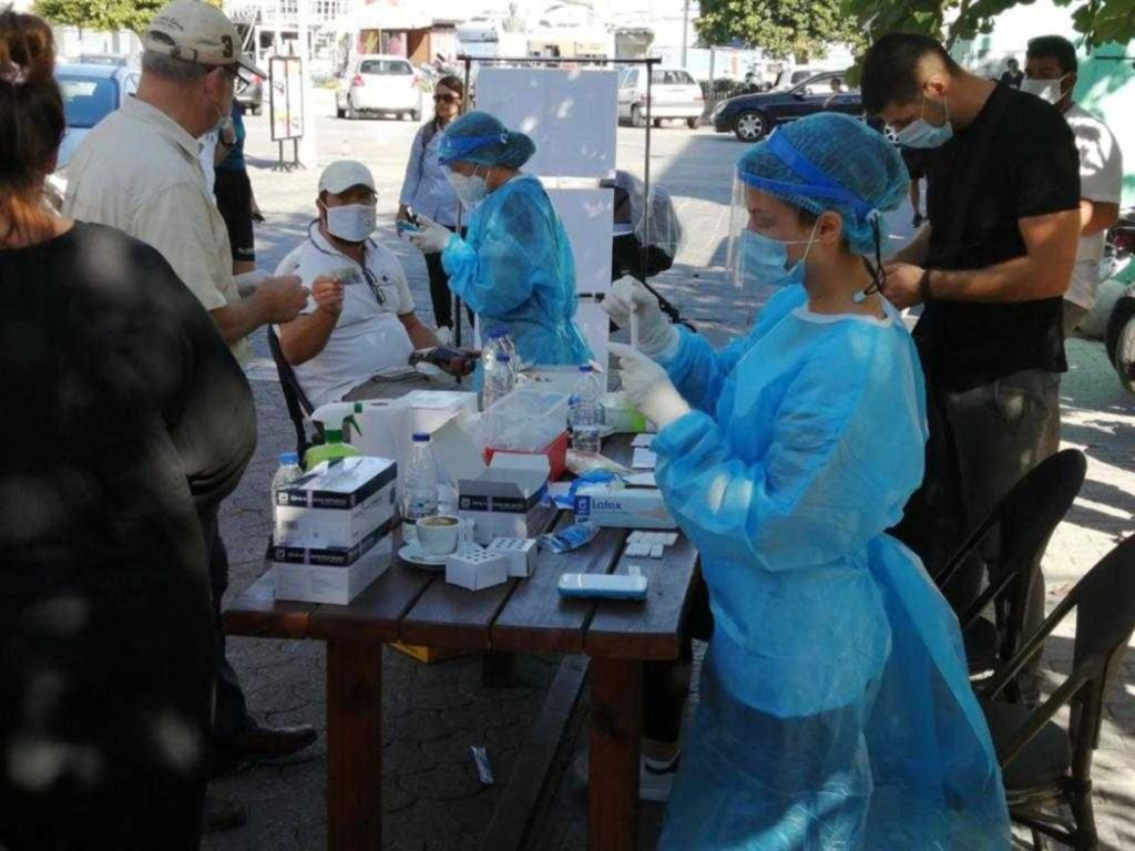 Που θα γίνουν rapid tests στη Θεσσαλία αύριο Μεγάλη Δευτέρα 18/4  
