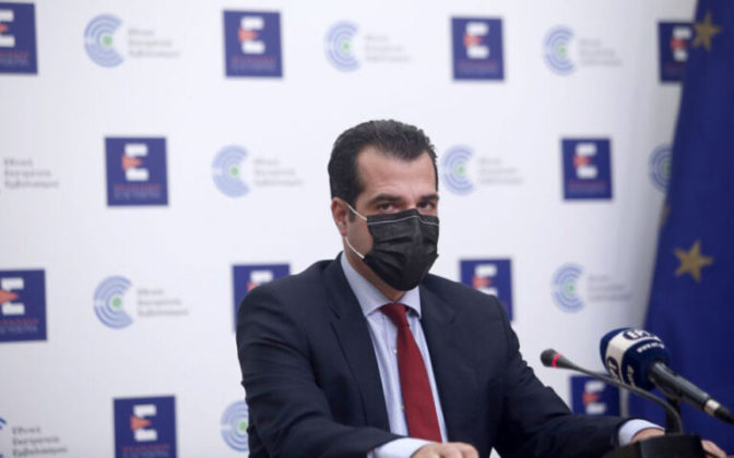 Το ΚΚΕ σχολιάζει τις ανακοινώσεις του Θ. Πλεύρη σχετικά με τα μέτρα για την πανδημία