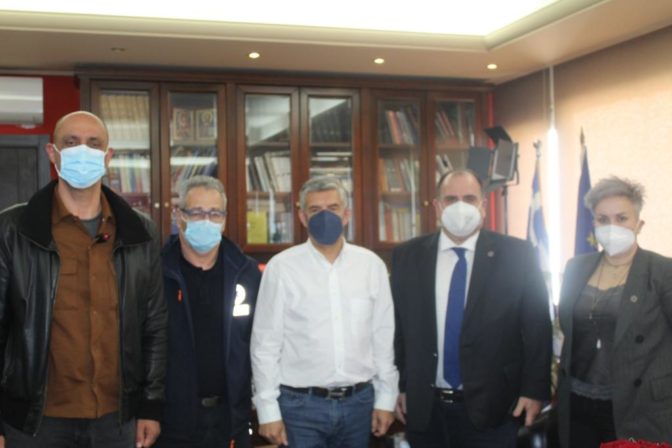 Συνεργασία Περιφέρειας Θεσσαλίας και ΕΚΑΒ για μεγάλο εκπαιδευτικό πρόγραμμα παροχής πρώτων βοηθειών