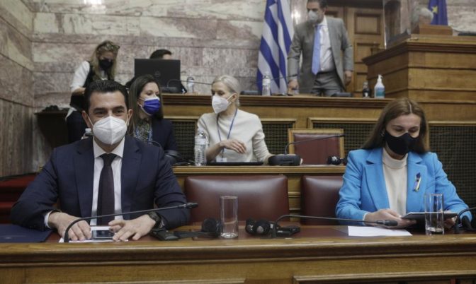 Εύσημα της Ευρωπαίας Επιτρόπου Ενέργειας στον Κώστα Σκρέκα