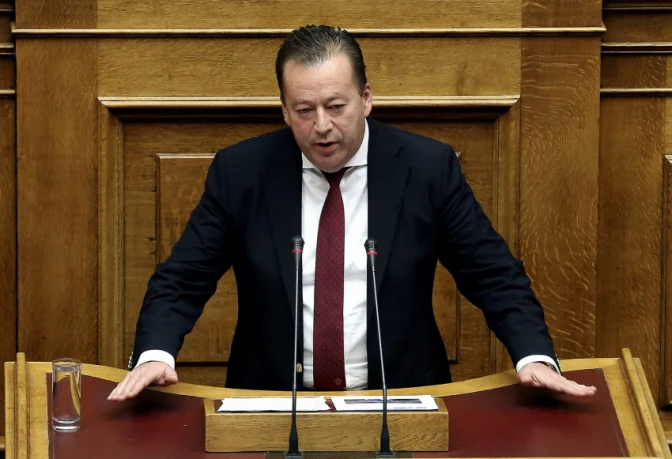 Κόκκαλης: Να αναστέλλονται φορολογικές και ασφαλιστικές υποχρεώσεις σε επιχειρήσεις σε περίπτωση σοβαρής ασθένειας του λογιστή