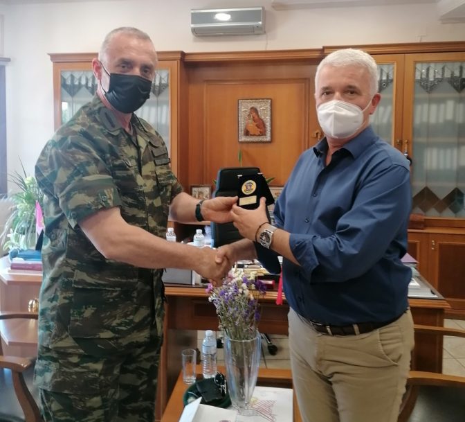 Τον Δήμαρχο Δήμου Μετεώρων επισκέφτηκε ο νέος Διοικητής της ΣΜΥ