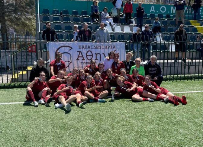 Συγχαρητήριο Μιχαλάκη στην ομάδα Ποδοσφαίρου Κοριτσιών του ΓΕΛ «ΑΘΗΝΑ»