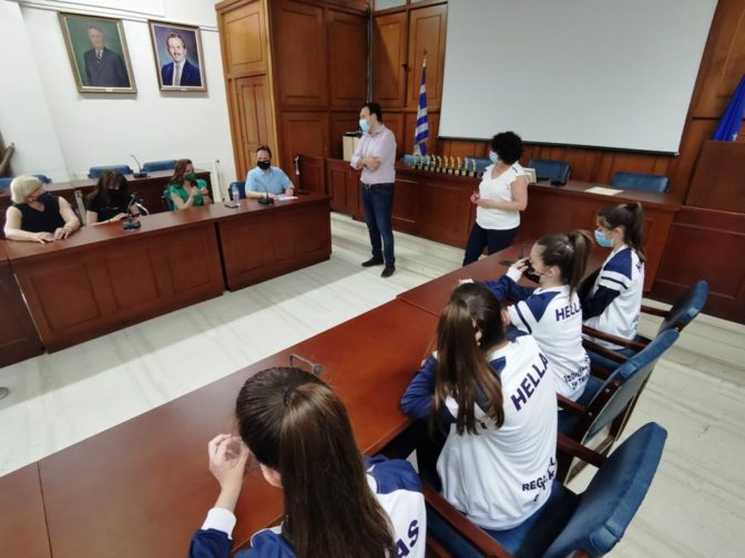 Αθλήτριες της Αισθητικής Ομαδικής Γυμναστικής βράβευσε ο Δήμαρχος Τρικκαίων