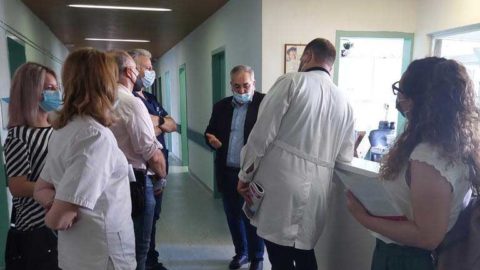 Επίσκεψη Λαμπρούλη στο Γενικό Νοσοκομείο Καρδίτσας