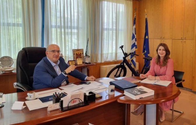 Συνάντηση Κ. Παπακώστα με τον Υφυπουργό Μεταφορών κ. Παπαδόπουλο