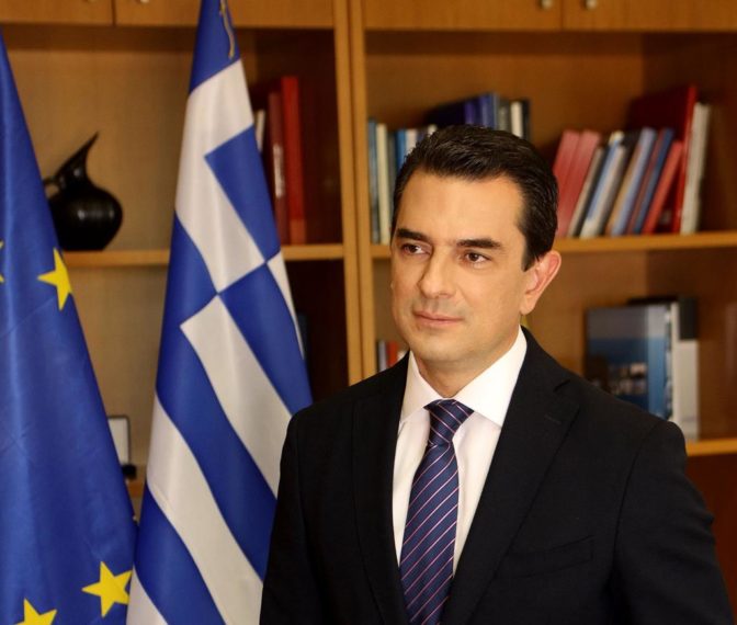Μήνυμα Κώστα Σκρέκα για την έναρξη των Πανελλαδικών Εξετάσεων