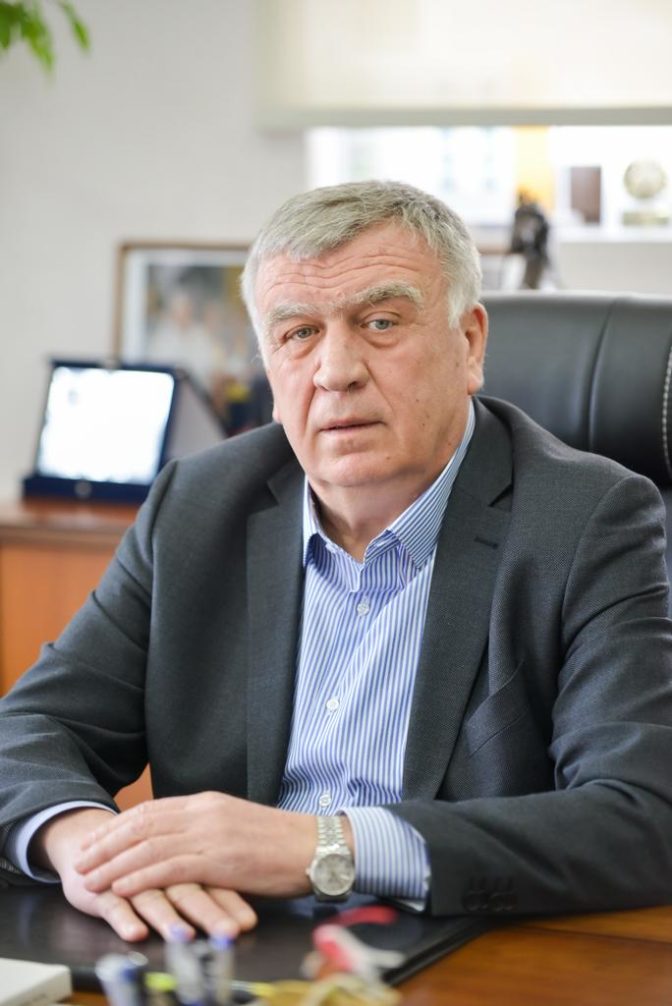 Συμπαράσταση Νασιακόπουλου στον Δήμαρχο Αγιάς για την απρόκλητη επίθεση