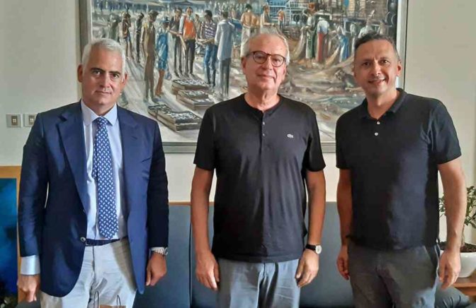 Με τον Δήμαρχο Καβάλας Θόδωρο Μουριάδη ο Πρόεδρος του ΚΕΘΕΑ Χρίστος Λιάπης