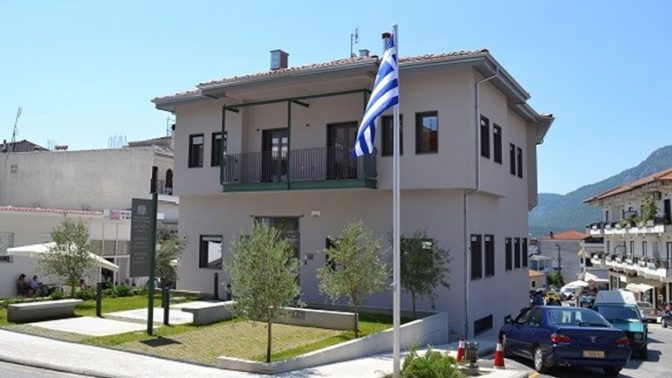 Δήμος Μετεώρων: Επίσκεψη της Βιβλιοθήκης στο χωριό του Δήμου Μετεώρων Κλεινοβό