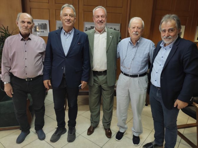 Συνάντηση Χρήστου Μιχαλάκη με το Προεδρείο της ΟΚΕ